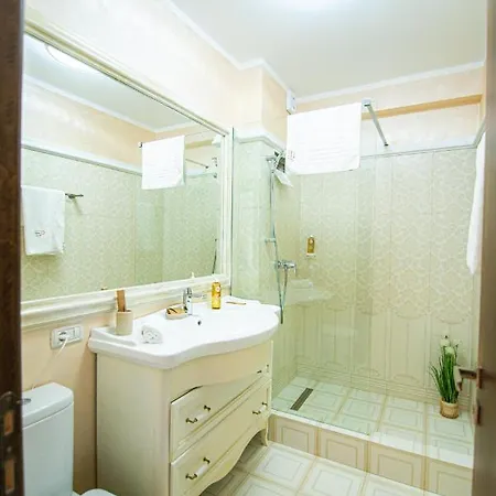 Alessio 4* Костинешти