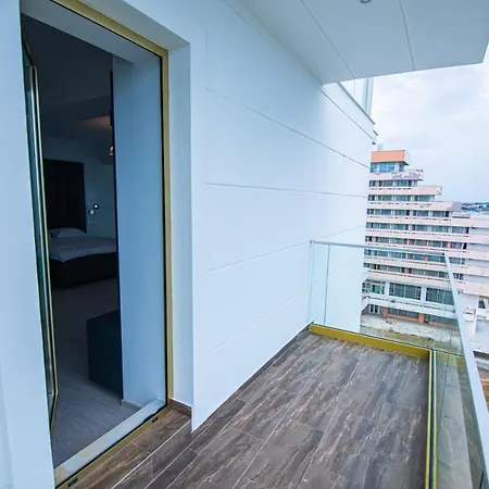 Отель Alessio Костинешти