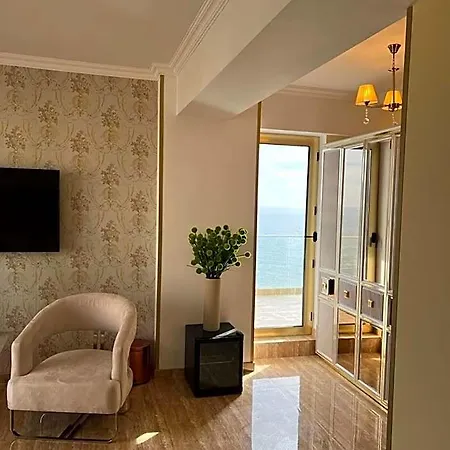 Alessio Hotel
